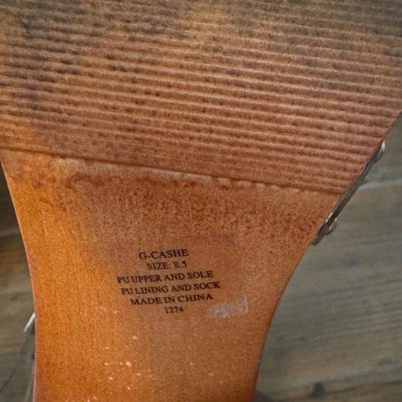 Madden Girl Cream and Brown Platform Sandals - Picture 8 of 8